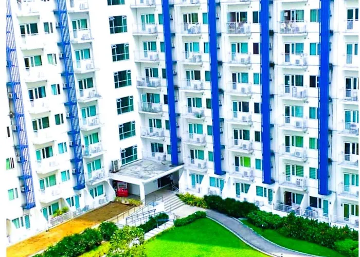 The Promenade - Sm North Grass Residences Qc Mla * Manila