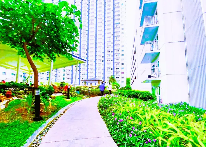 The Promenade - Sm North Grass Residences Qc Mla * Manila