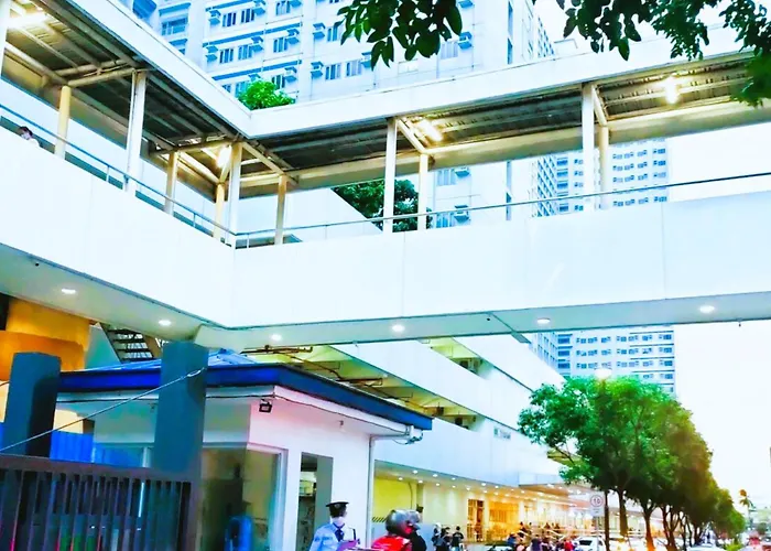 The Promenade - Sm North Grass Residences Qc Mla
